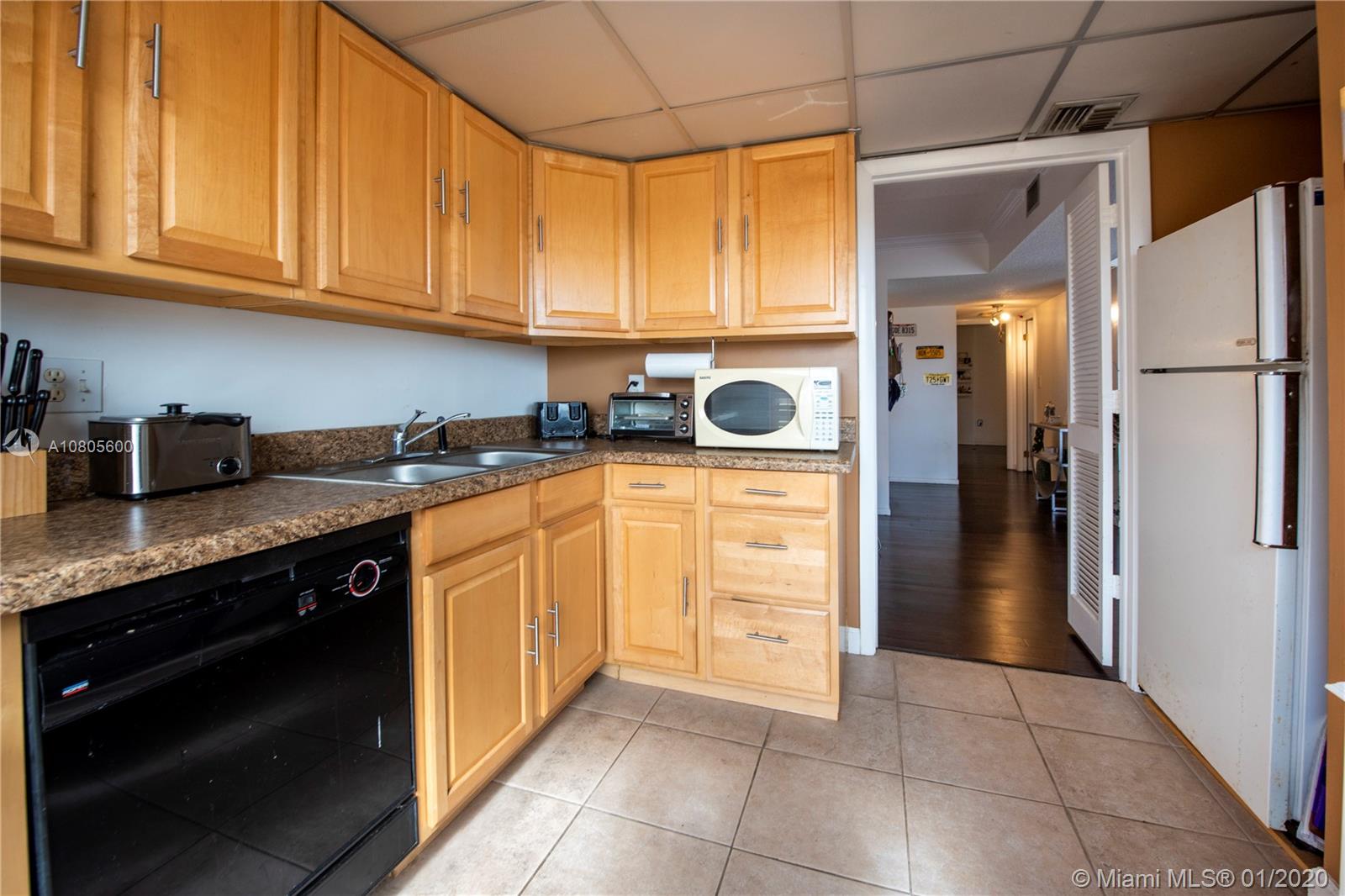 MANORS OF INVERRARY I-5 - Residential