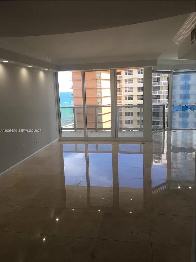 OCEAN ONE CONDO - Residential