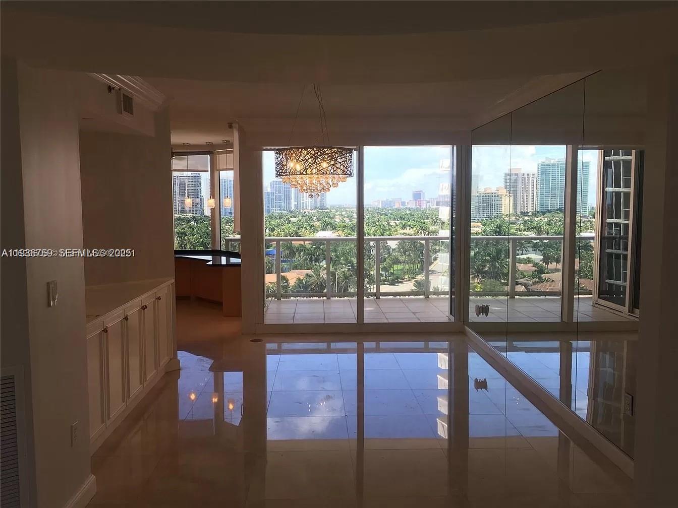 OCEAN ONE CONDO - Residential