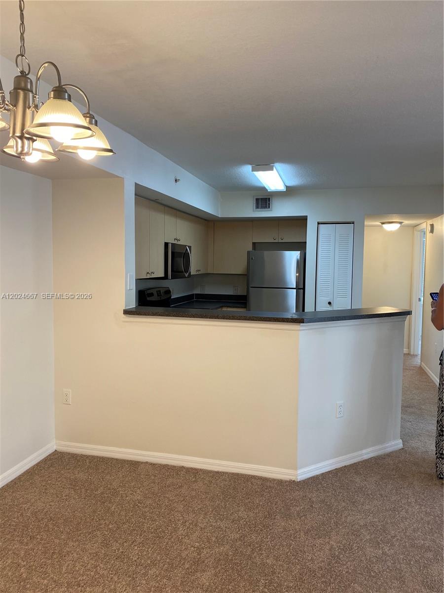 EMERALD ISLE AT LAGUNA LA - Residential