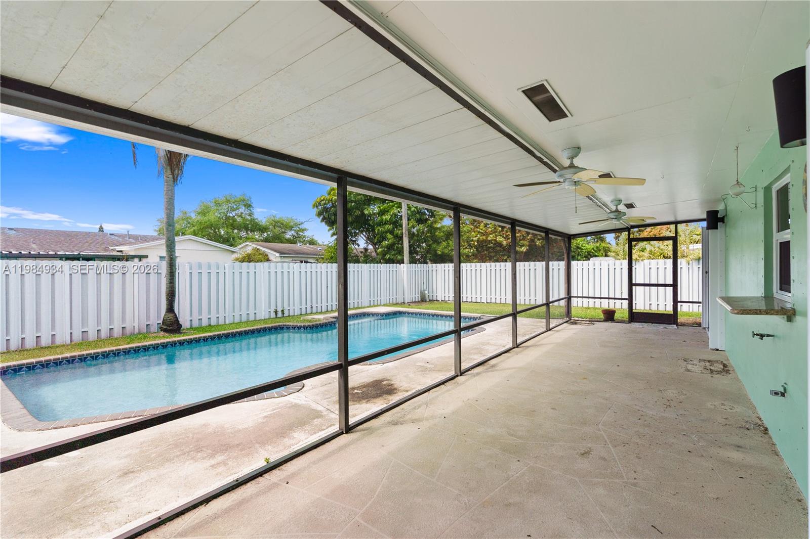 CUTLER RIDGE PINES - Residential