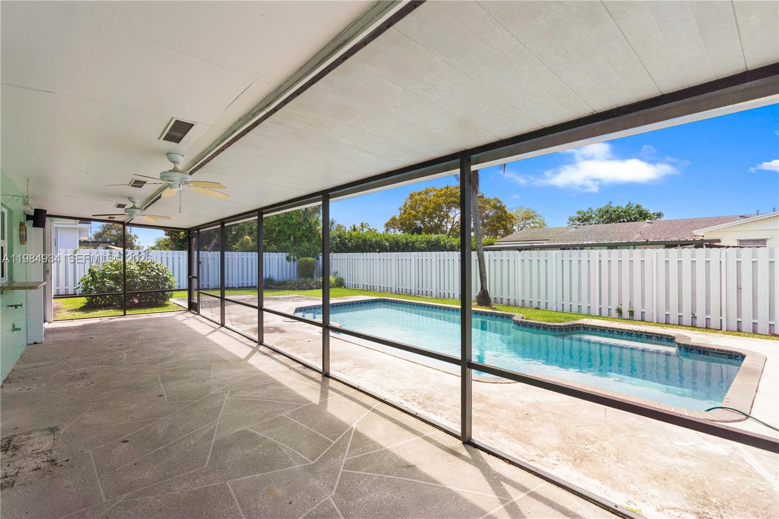 CUTLER RIDGE PINES - Residential