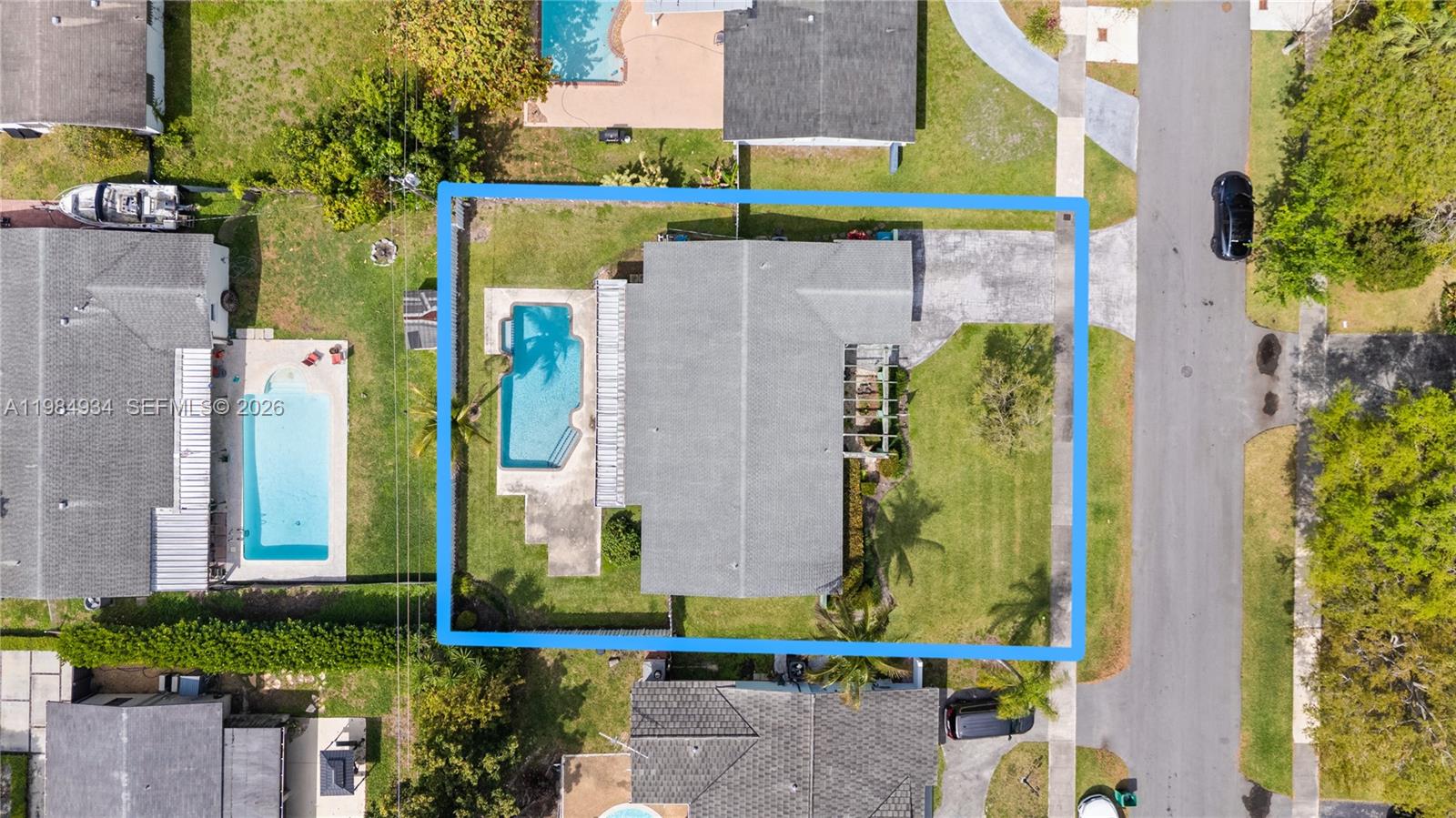 CUTLER RIDGE PINES - Residential