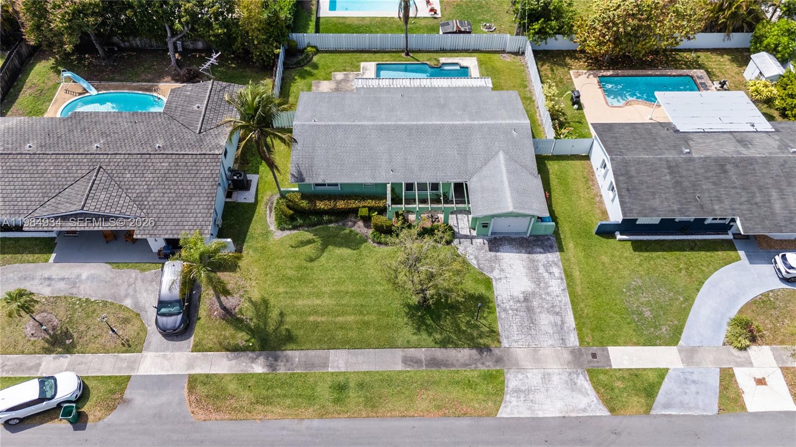 CUTLER RIDGE PINES - Residential