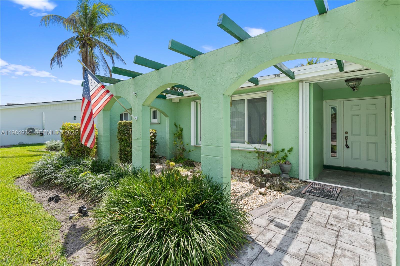 CUTLER RIDGE PINES - Residential