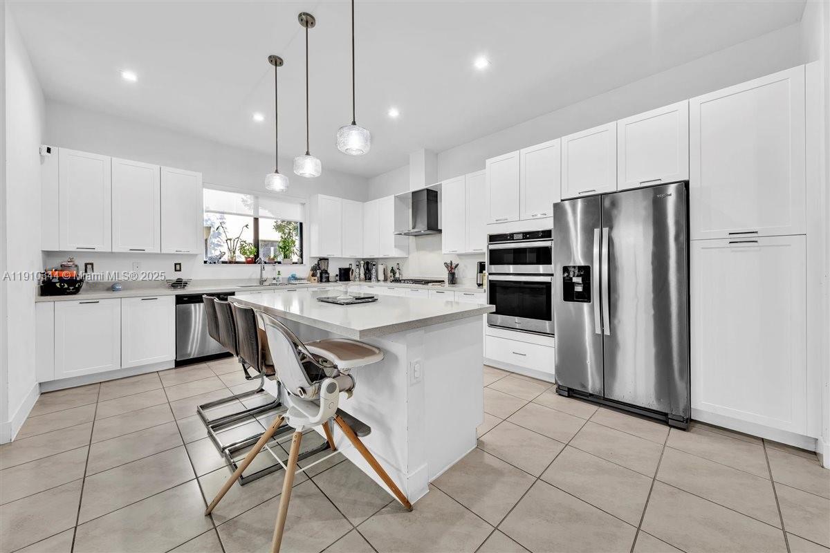 DOWNTOWN DORAL SOUTH PHAS - Residential