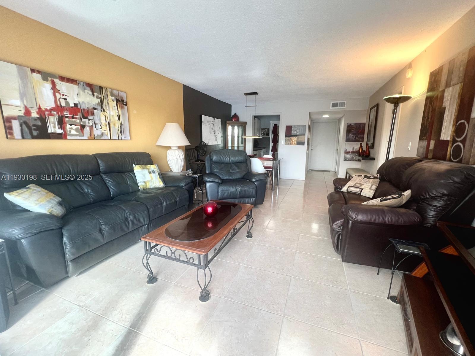 YACHT HARBOR APARTMENTS C - Residential Lease