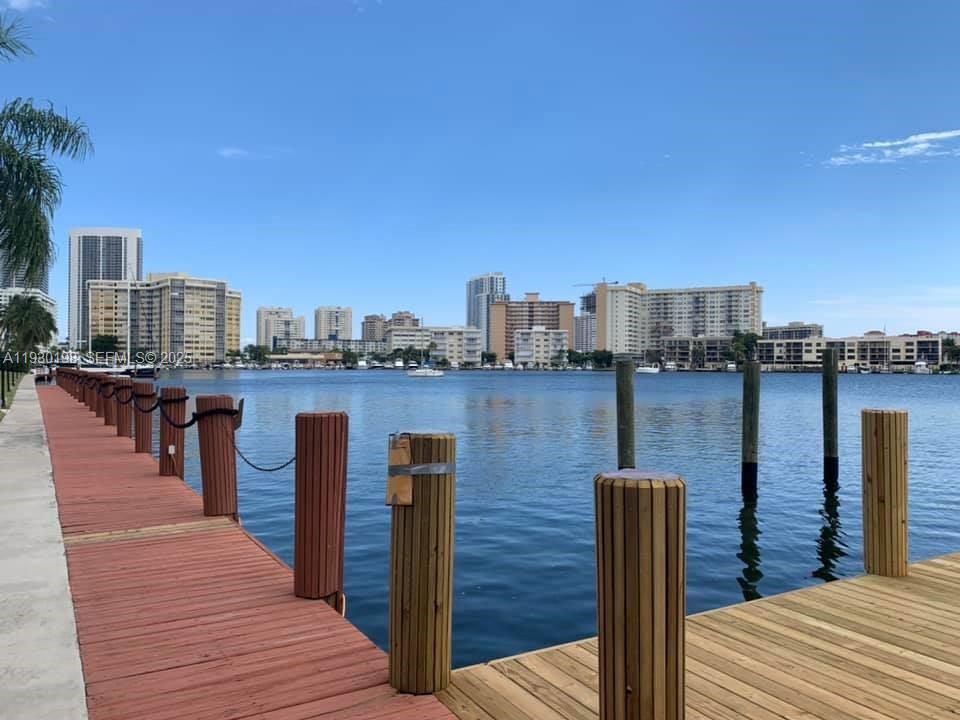 YACHT HARBOR APARTMENTS C - Residential Lease