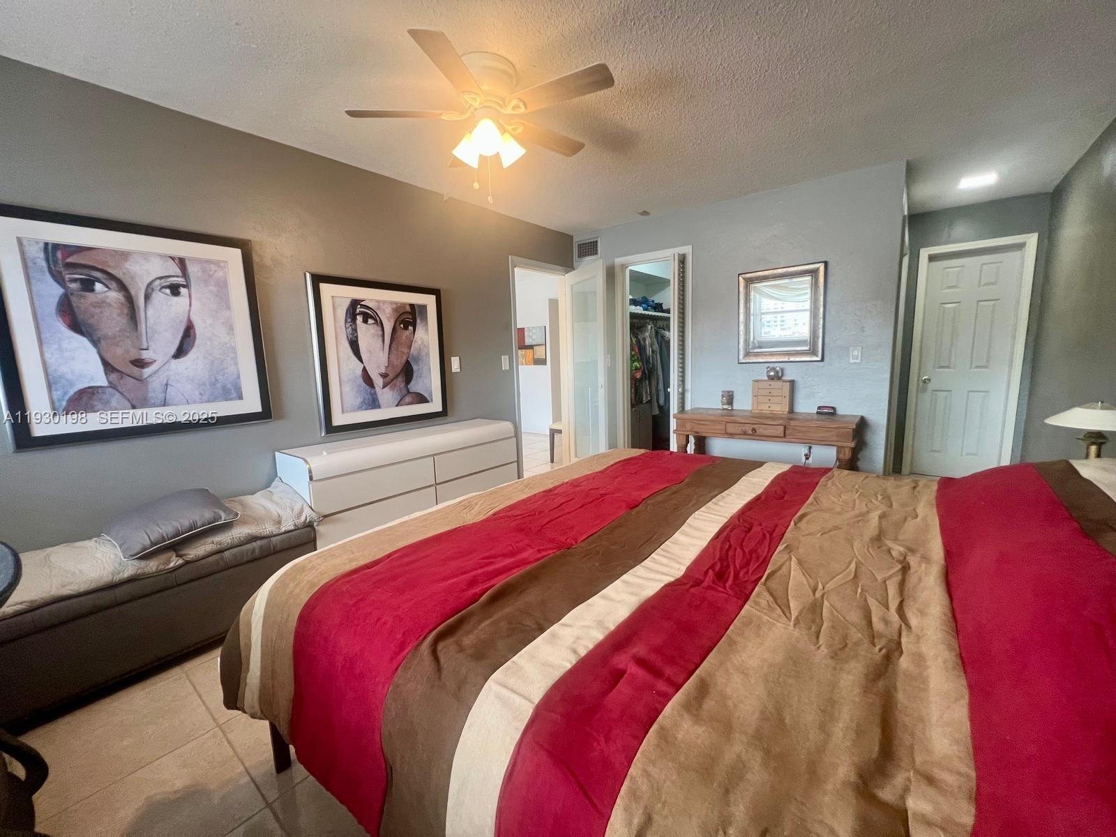 YACHT HARBOR APARTMENTS C - Residential Lease