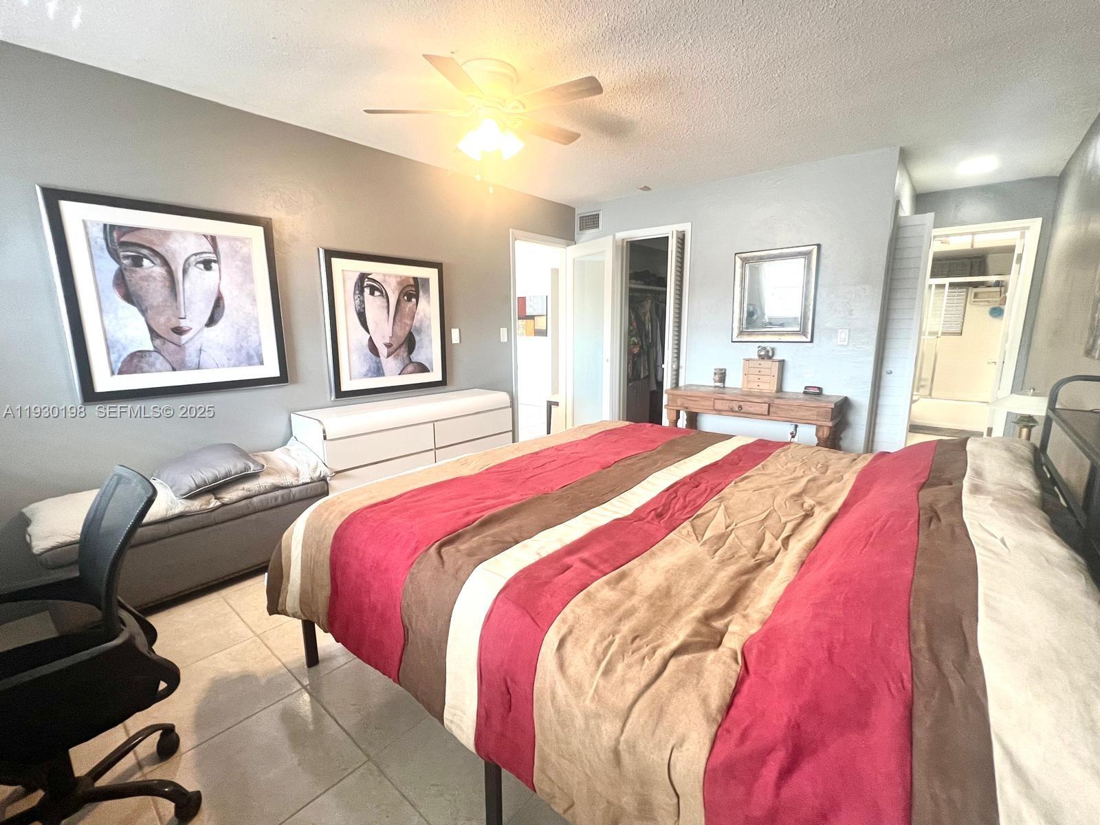 YACHT HARBOR APARTMENTS C - Residential Lease