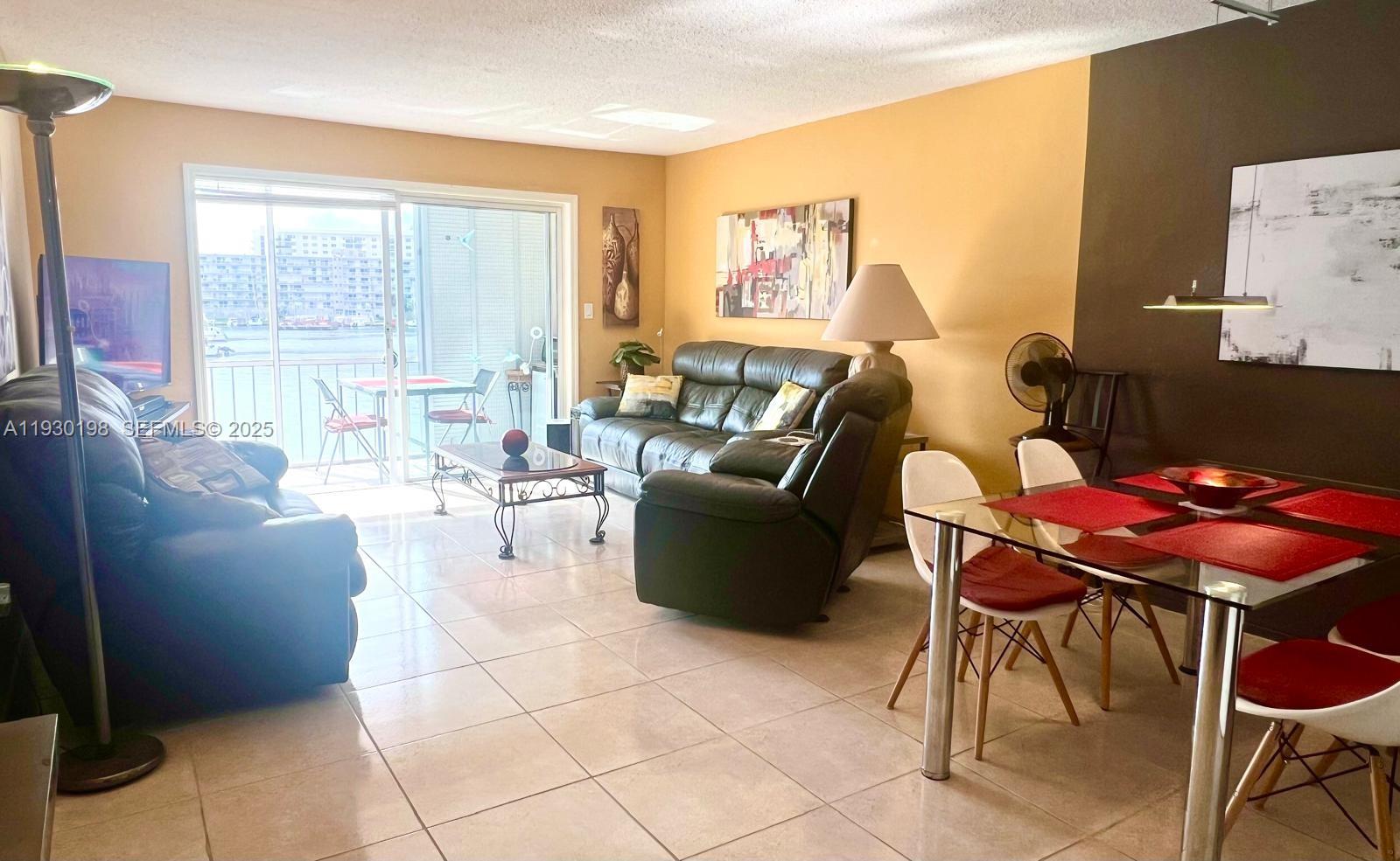 YACHT HARBOR APARTMENTS C - Residential Lease