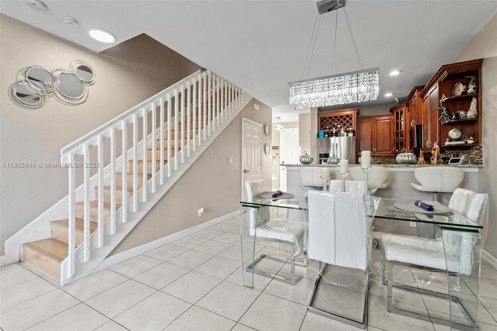 GEORGETOWN - Residential