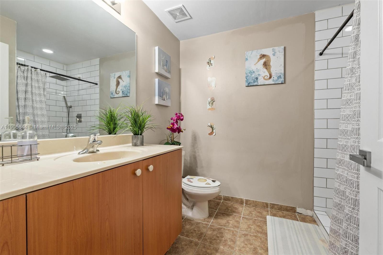 GEORGETOWN - Residential