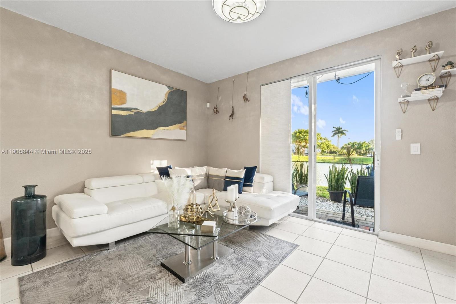 GEORGETOWN - Residential