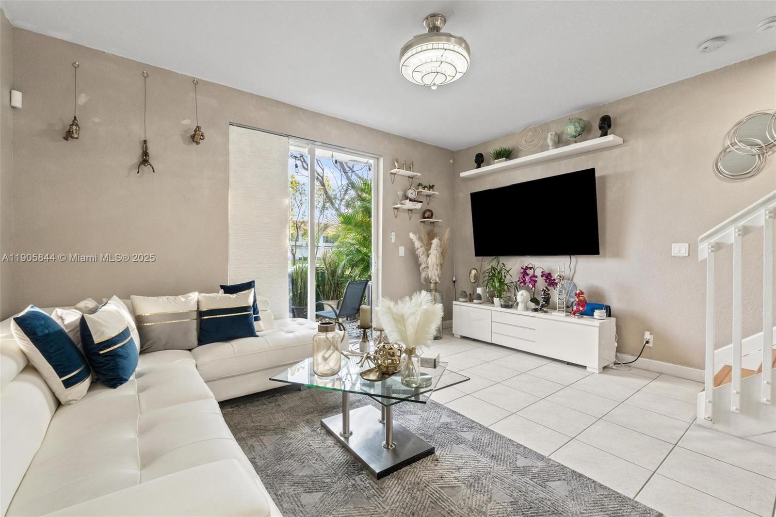 GEORGETOWN - Residential