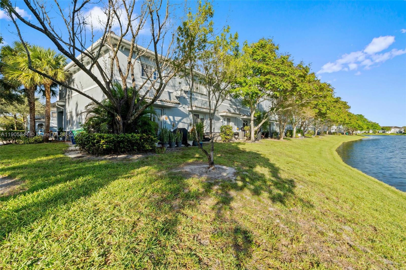 GEORGETOWN - Residential