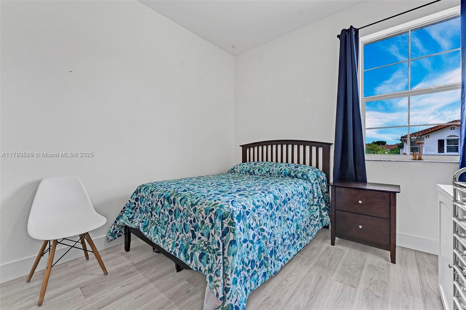 CHARLESTON COMMONS 2 - Residential