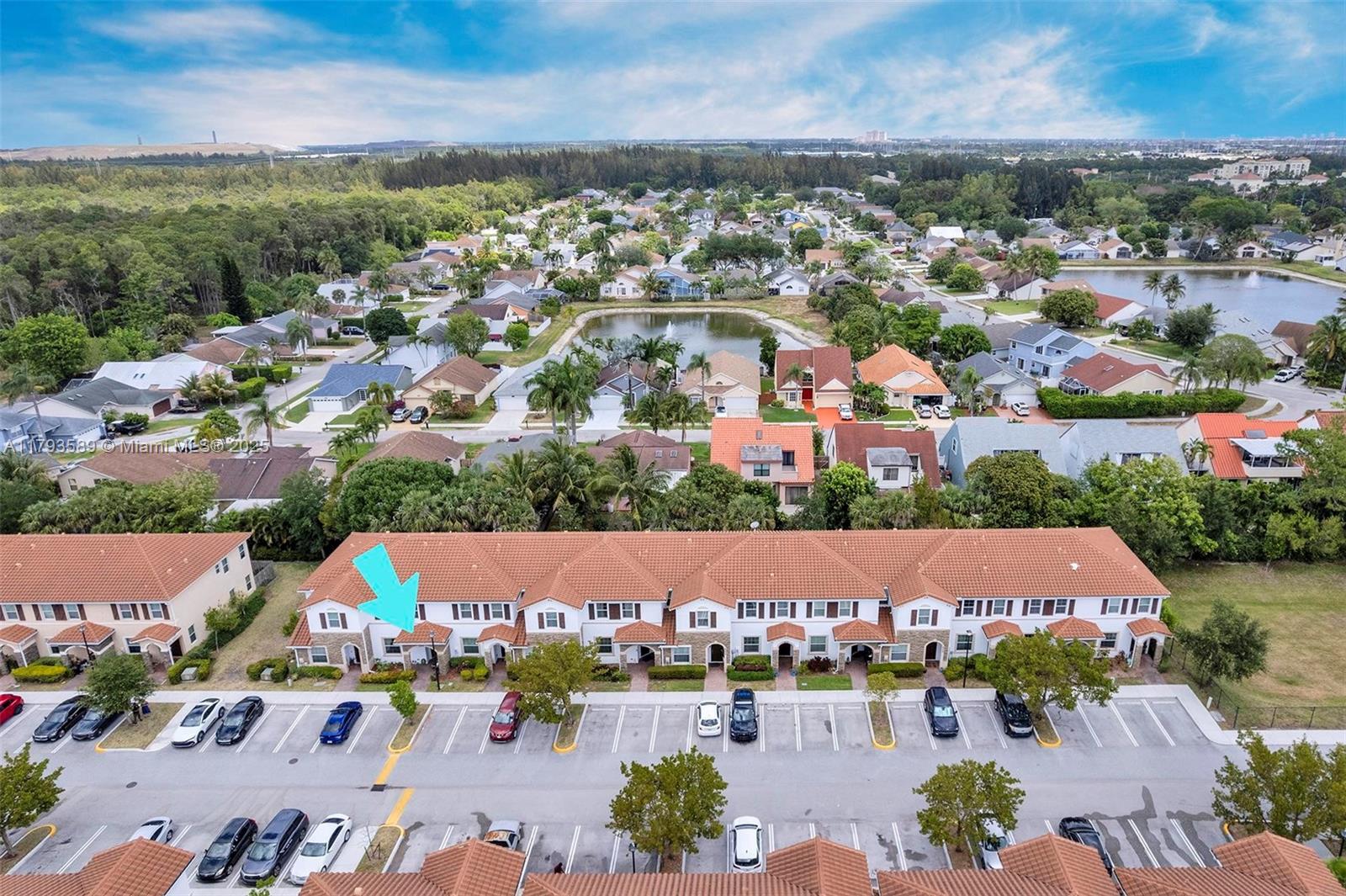 CHARLESTON COMMONS 2 - Residential