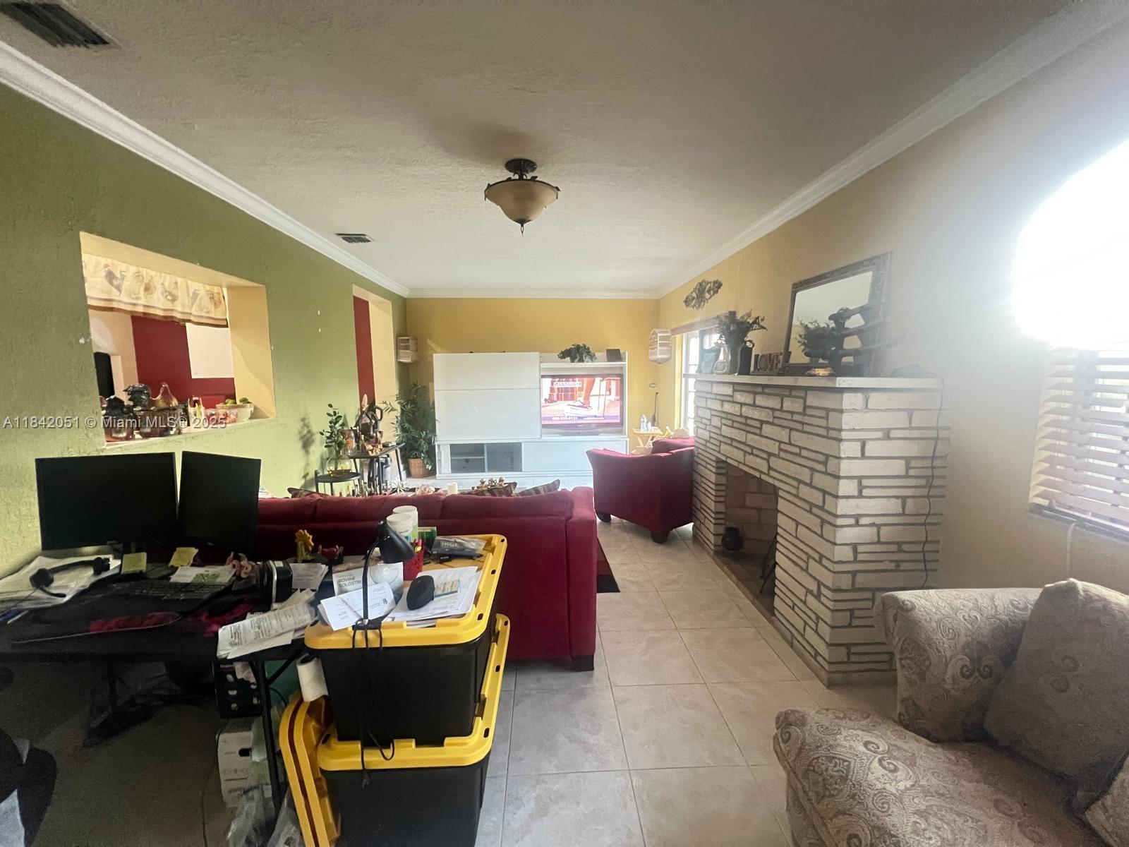 GREENVILLE MANOR - Residential