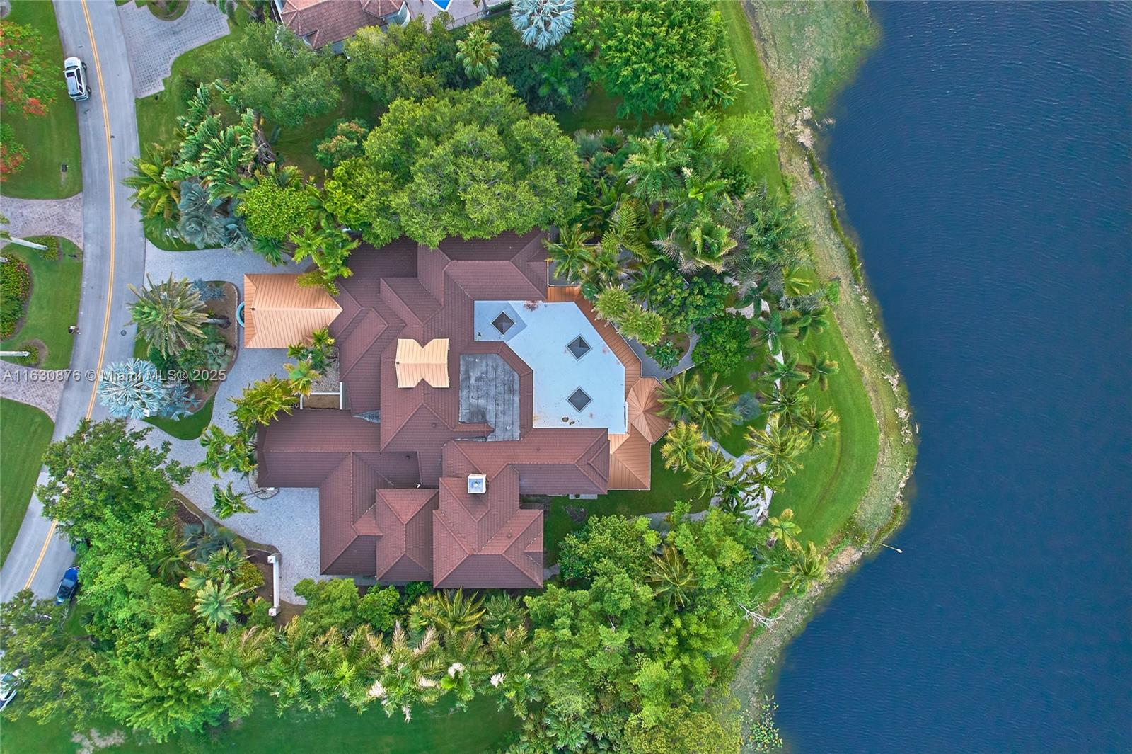 WINDMILL RANCH ESTATES - Residential