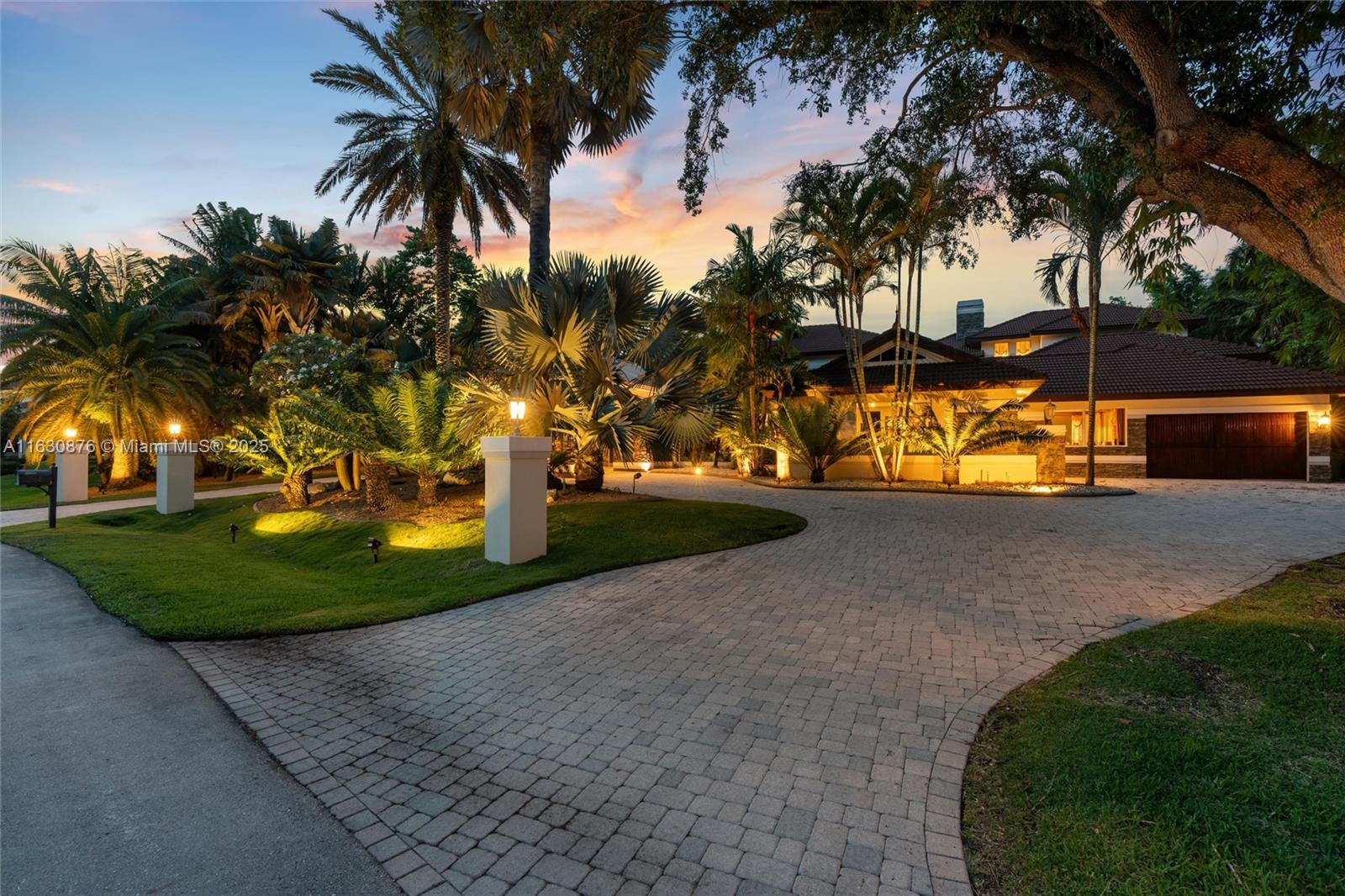 Property for Sale at 2941 Paddock Ln, Weston, Broward County, Florida - Bedrooms: 7 
Bathrooms: 9  - $9,500,000