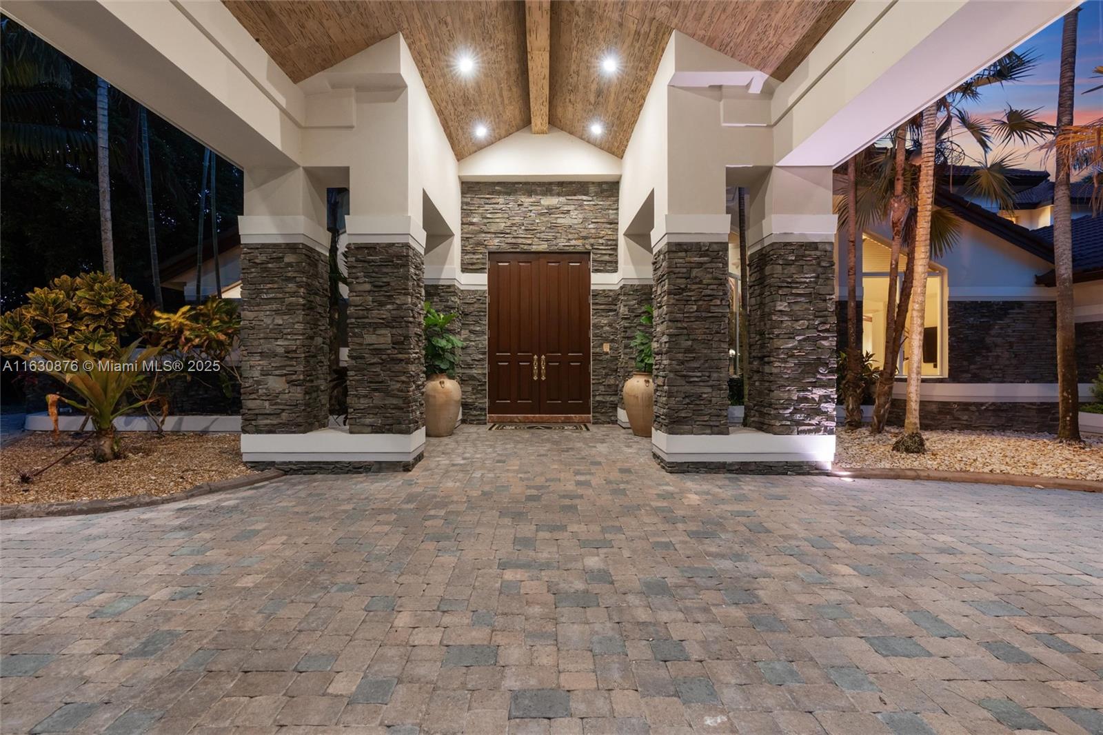 WINDMILL RANCH ESTATES - Residential