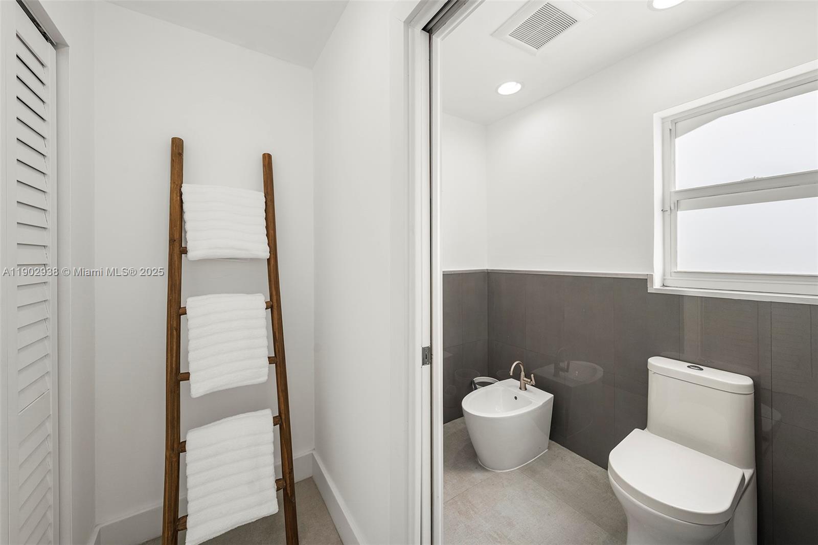 FAIRMONT ACRES SEC 3 - Residential