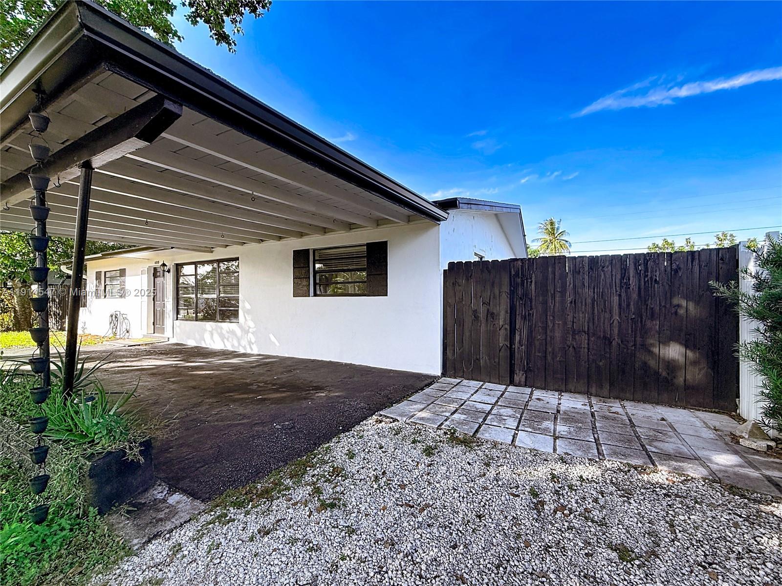 BOULEVARD HEIGHTS SEC 6 - Residential Lease