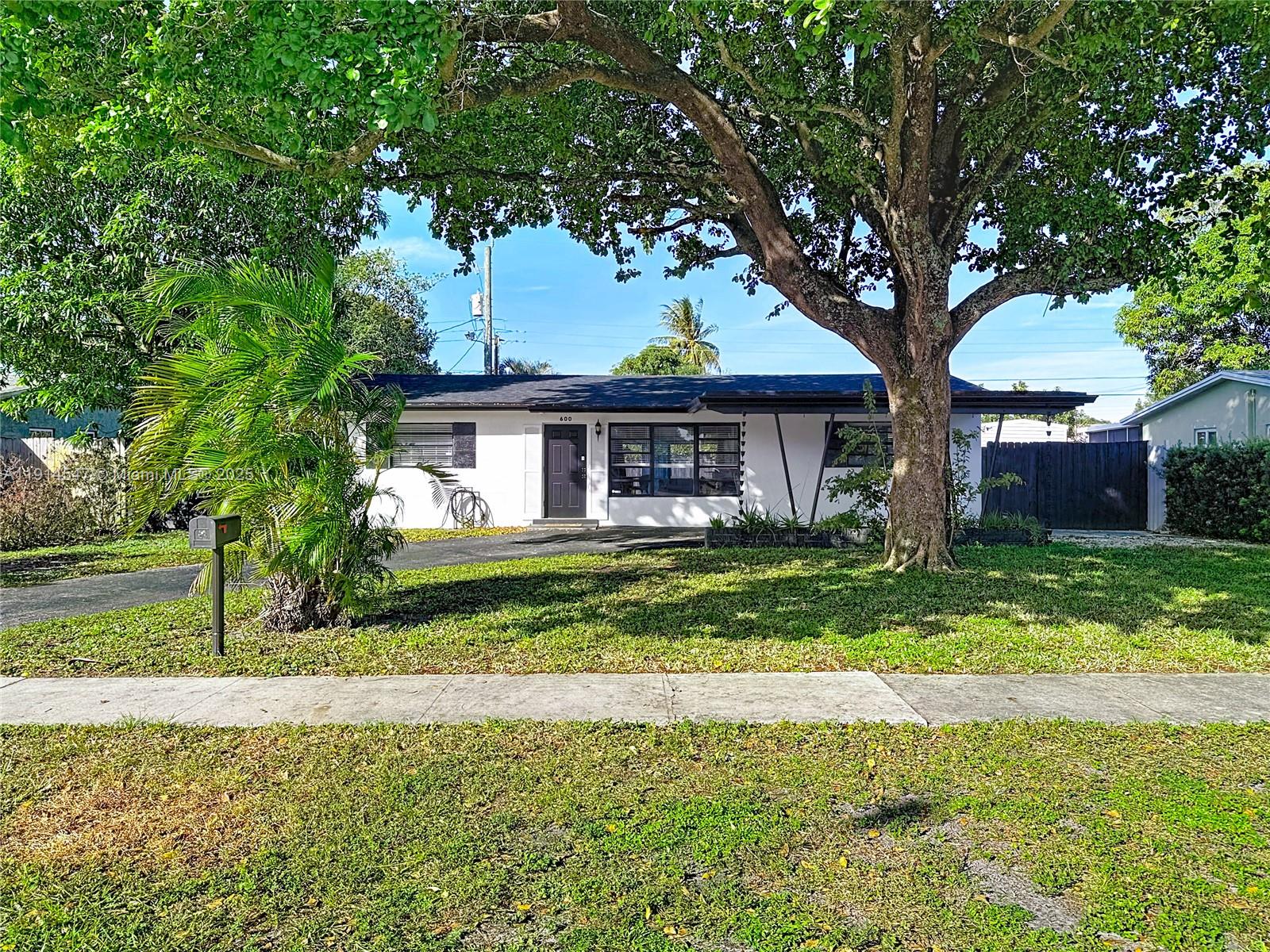 BOULEVARD HEIGHTS SEC 6 - Residential Lease