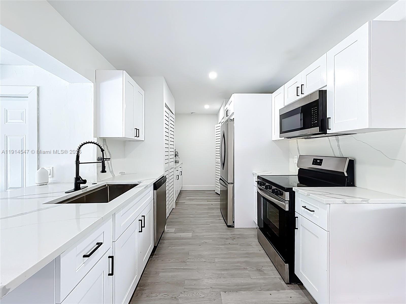 BOULEVARD HEIGHTS SEC 6 - Residential Lease