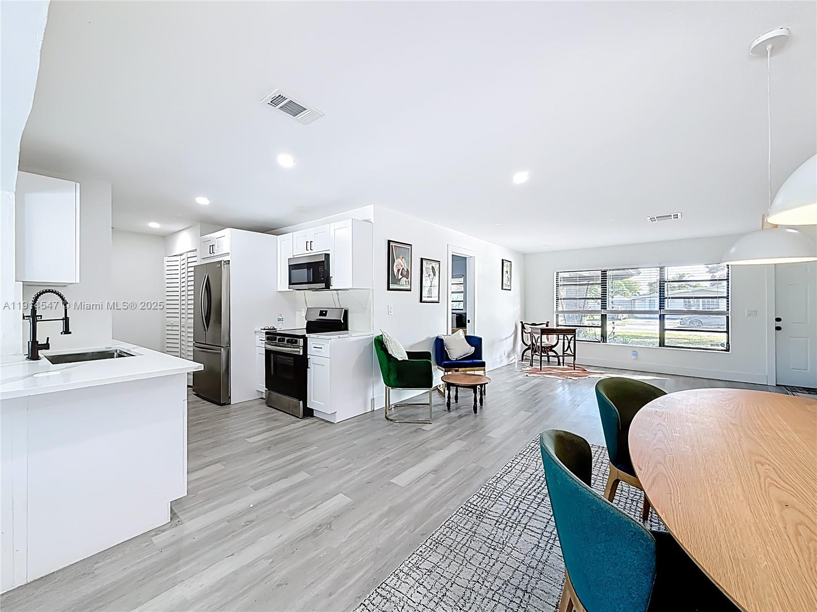 BOULEVARD HEIGHTS SEC 6 - Residential Lease