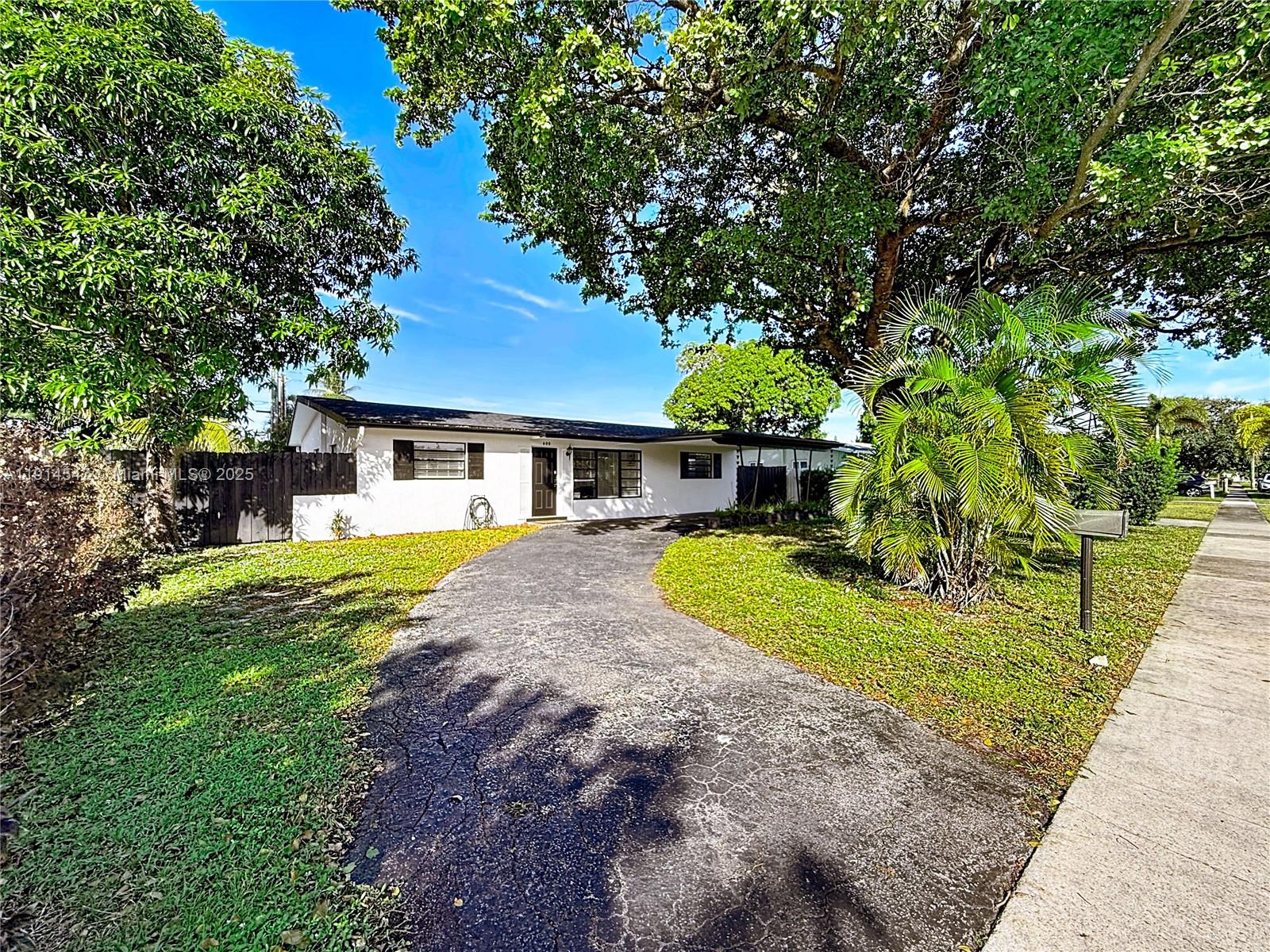 BOULEVARD HEIGHTS SEC 6 - Residential Lease