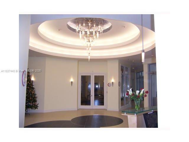 Radius Condo - Residential Lease