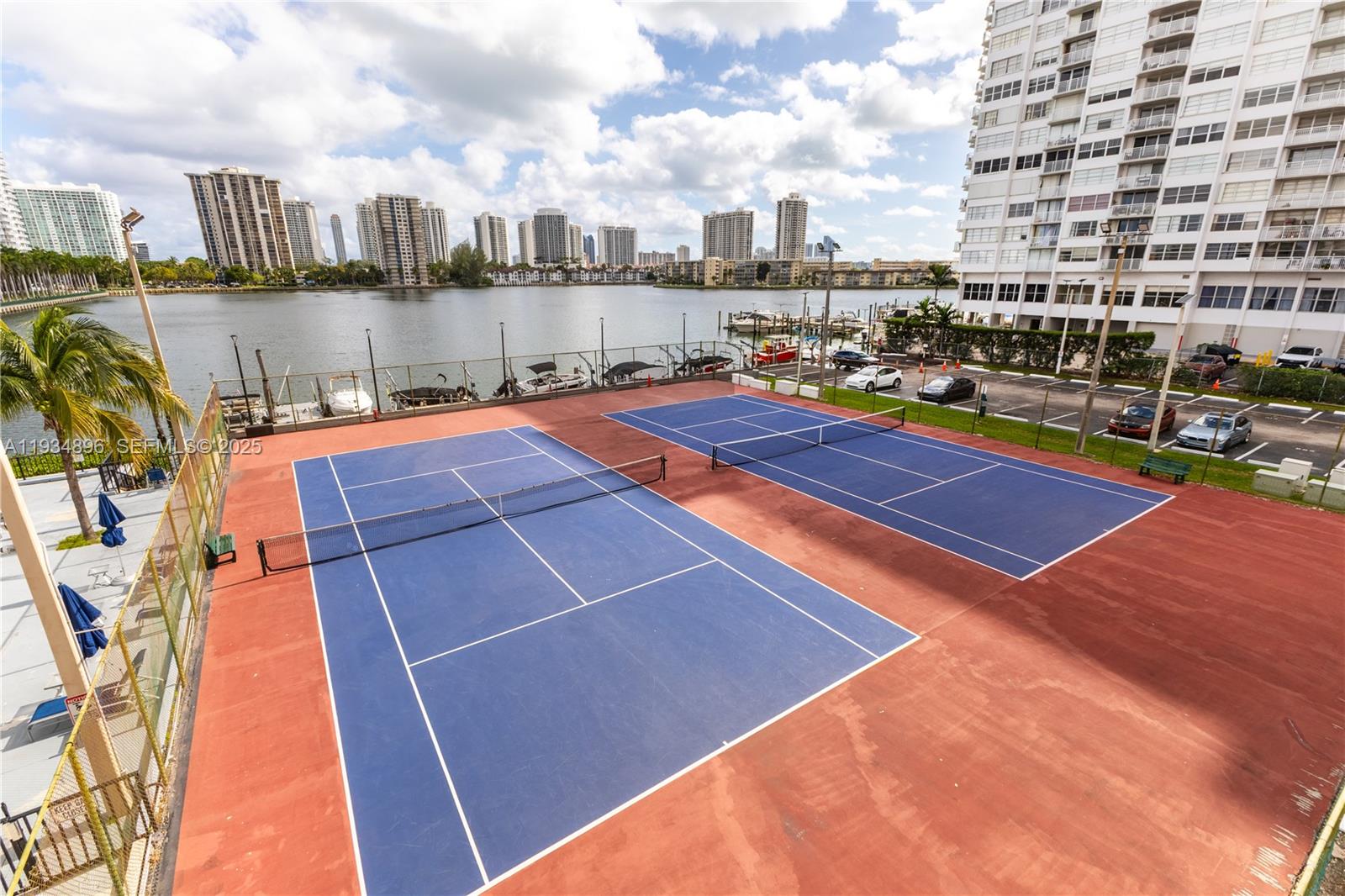 COMMODORE PLAZA CONDO - Residential