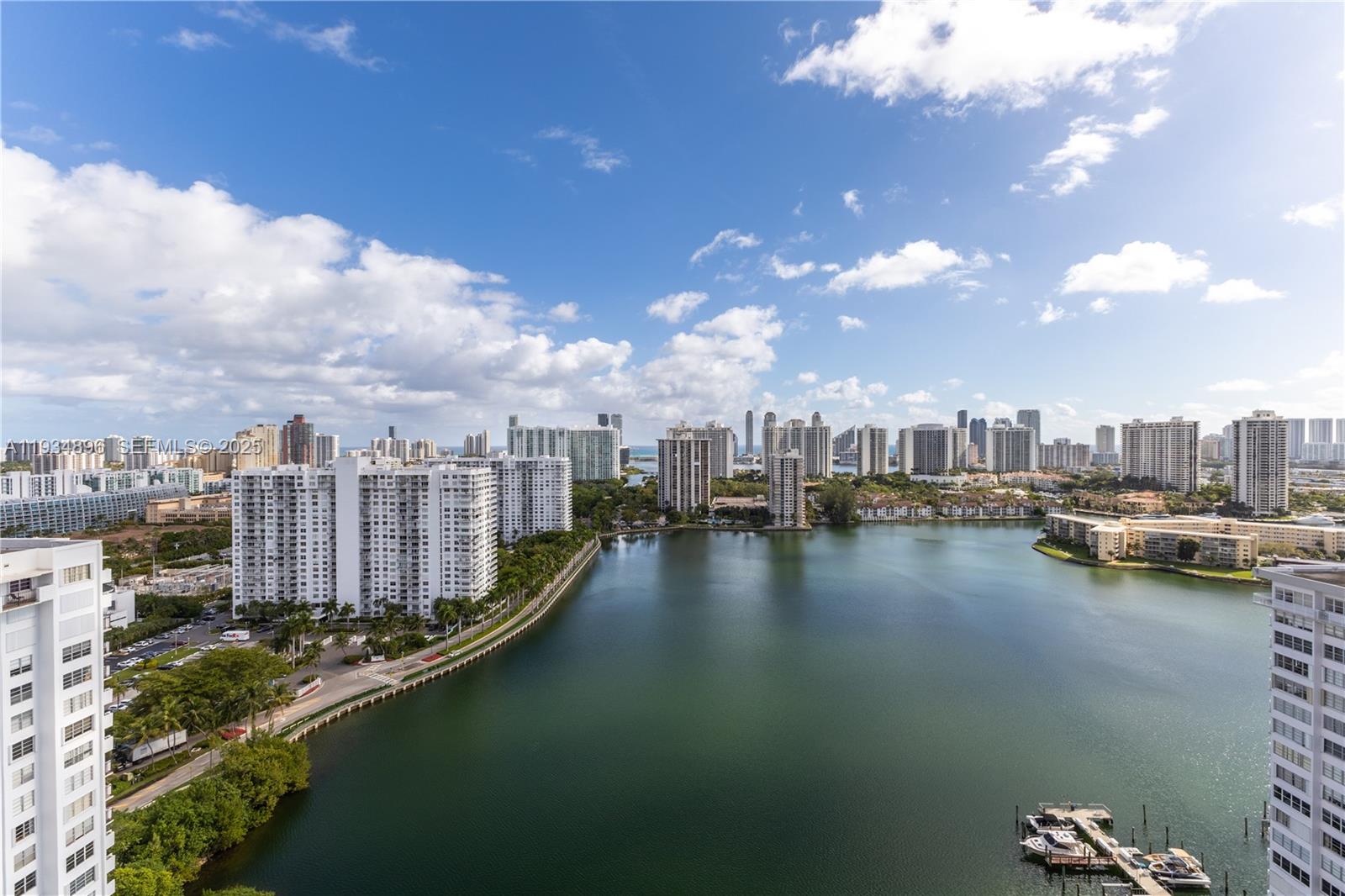 COMMODORE PLAZA CONDO - Residential