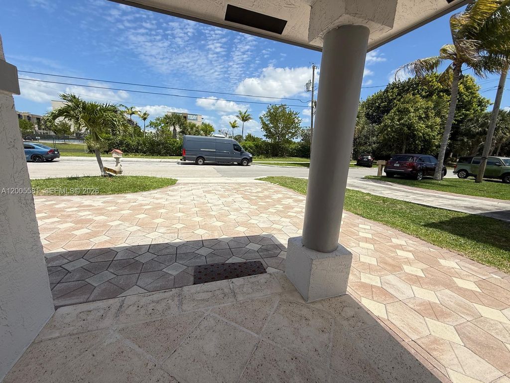 Photo of West Palm Beach, FL 33413 (MLS # A12005581)