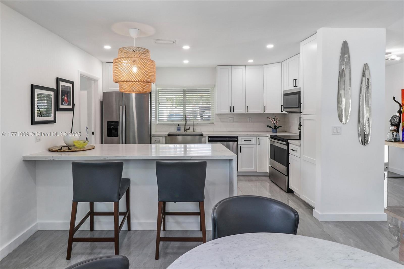 LIGHTHOUSE POINT EXT - Residential