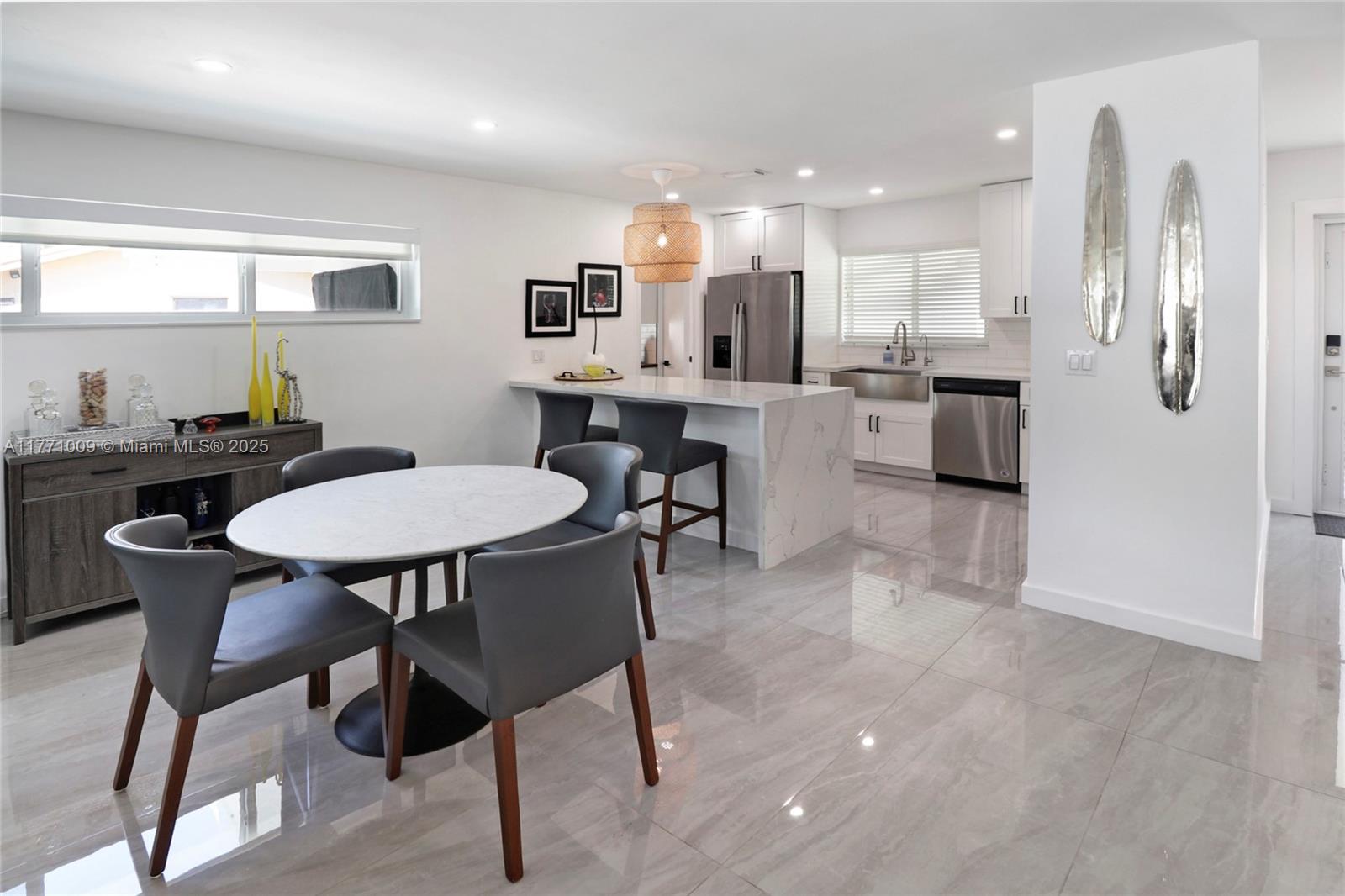 LIGHTHOUSE POINT EXT - Residential