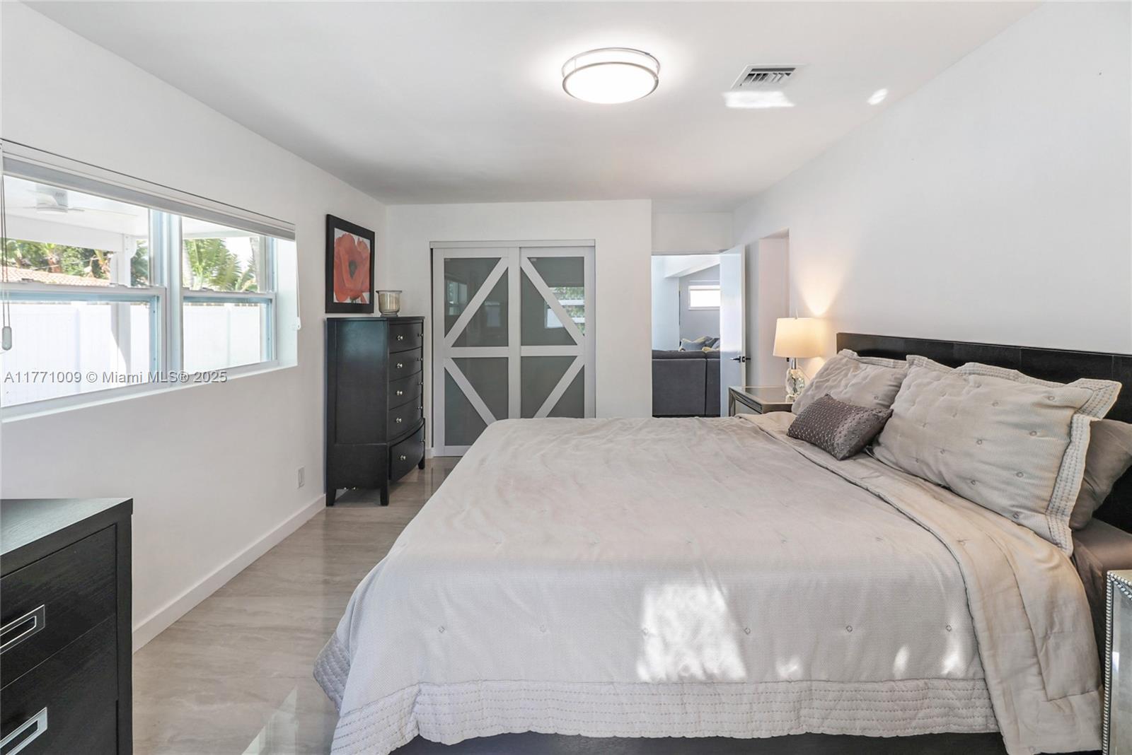 LIGHTHOUSE POINT EXT - Residential