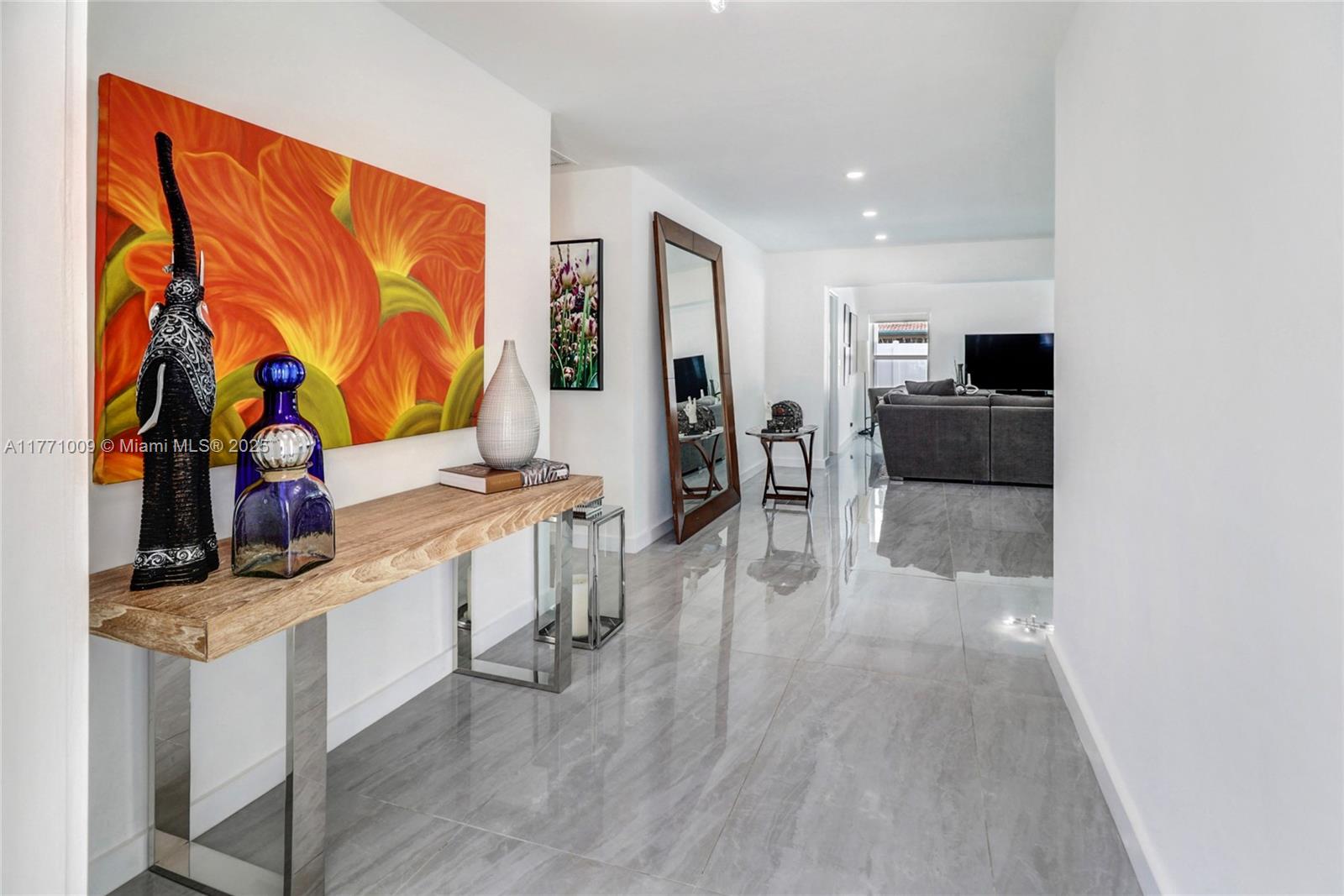 LIGHTHOUSE POINT EXT - Residential