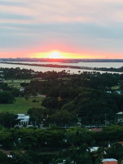 CLUB ATLANTIS CONDO - Residential