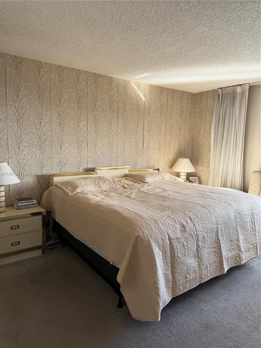 CLUB ATLANTIS CONDO - Residential