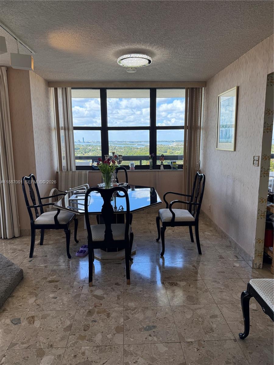 CLUB ATLANTIS CONDO - Residential