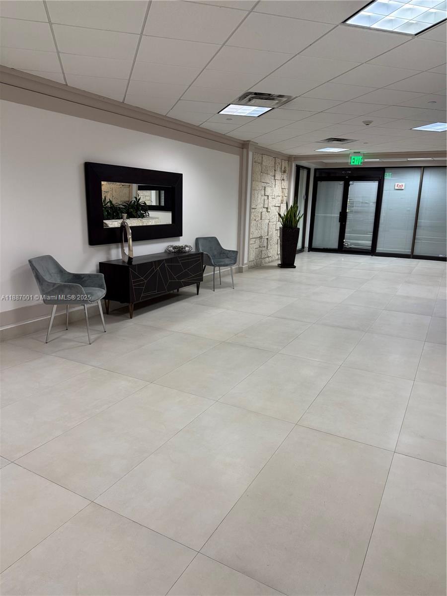 CLUB ATLANTIS CONDO - Residential