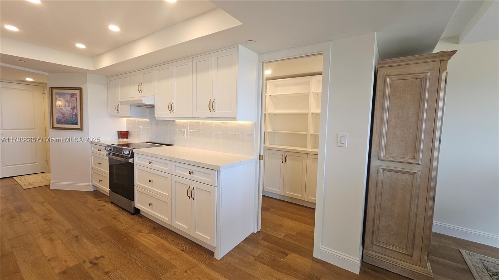 SEA RANCH CLUB OF BOCA I - Residential Lease