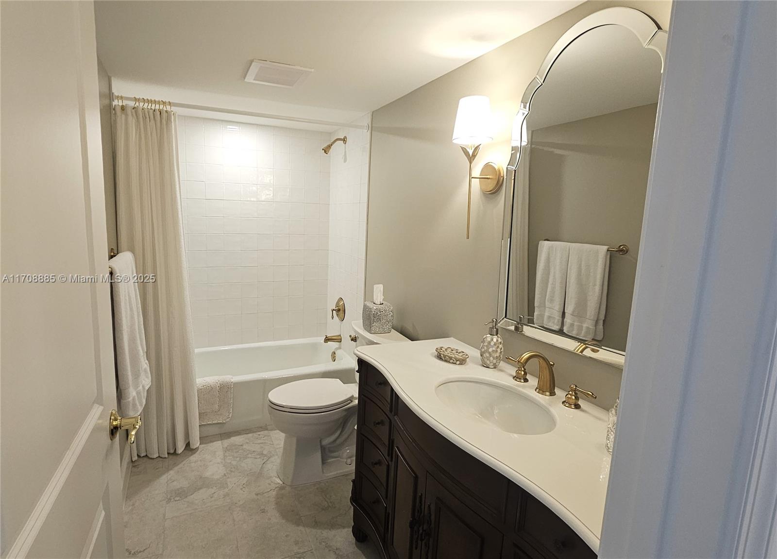 SEA RANCH CLUB OF BOCA I - Residential Lease