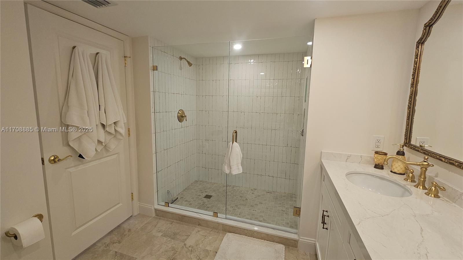 SEA RANCH CLUB OF BOCA I - Residential Lease