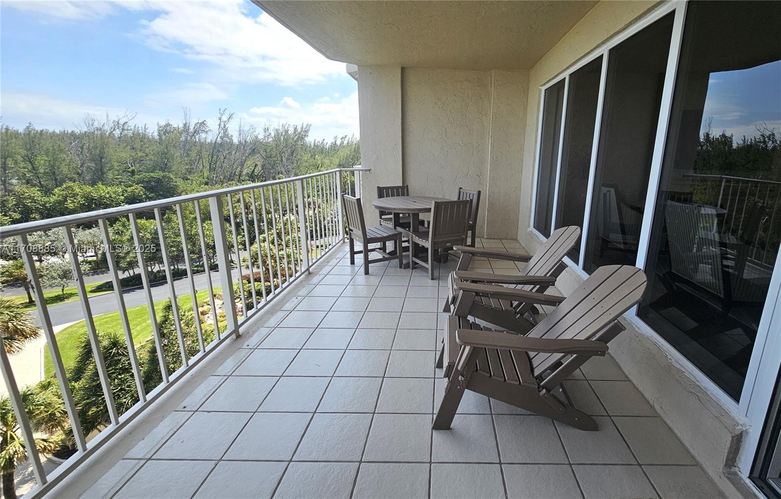 SEA RANCH CLUB OF BOCA I - Residential Lease