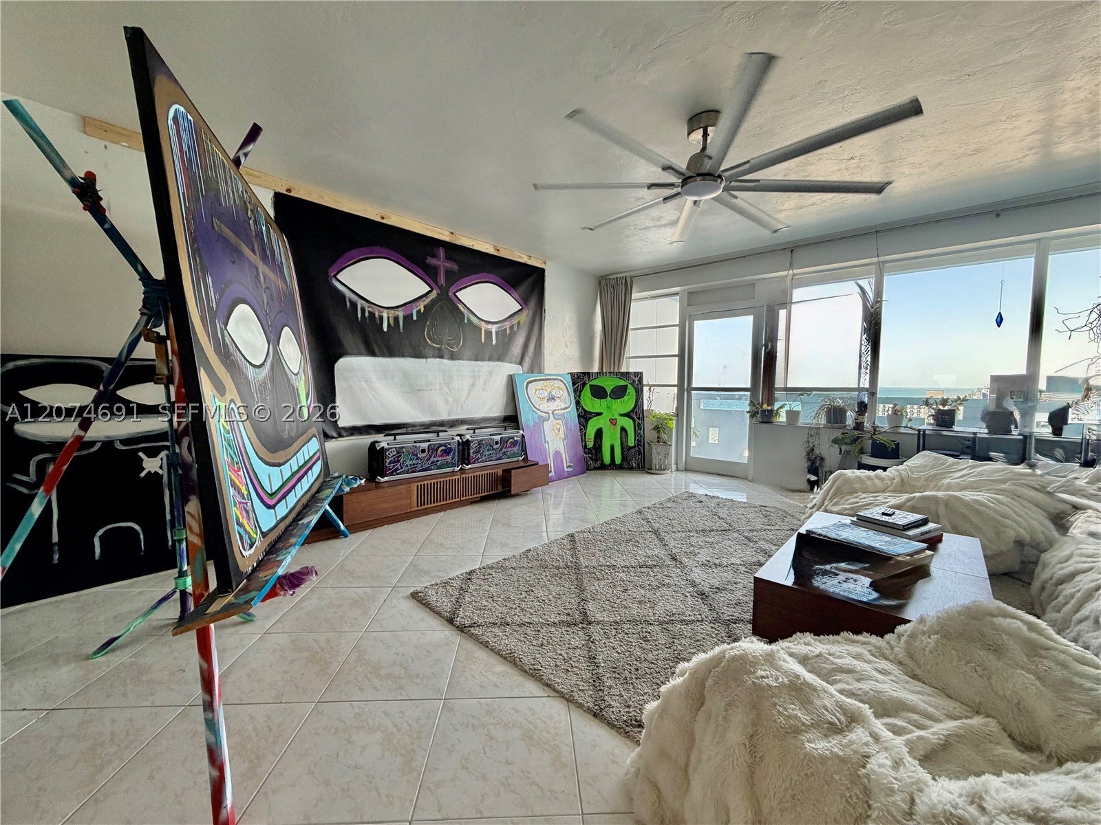 3111 N Ocean Dr 1611