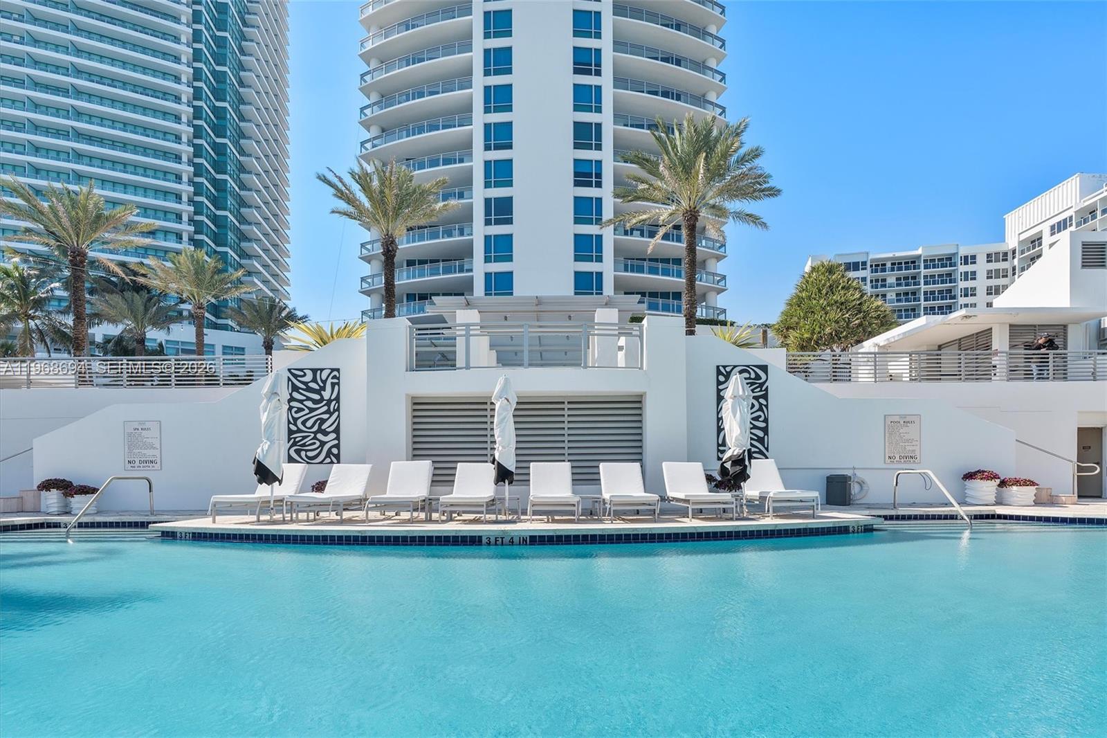 DIPLOMAT OCEANFRONT RESID - Residential